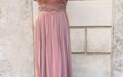 Abito Lungo in Chiffon e Pizzo Rosa Cipria 1940